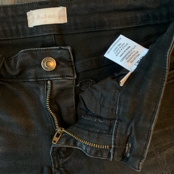 Vervet Distressed Jeans from Altar’d State - Picture 9 of 9